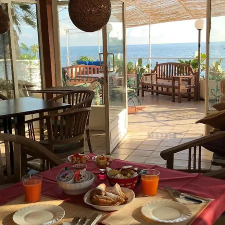 Bed & Breakfast Paradiso Sul Mare *